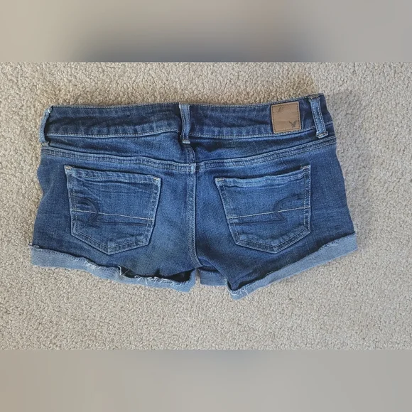 American Eagle stretch short short blue jean shorts women's size 2 Preowned - Picture 3 of 8